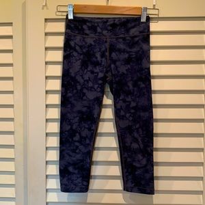 Athleta Girl Navy print crop leggings